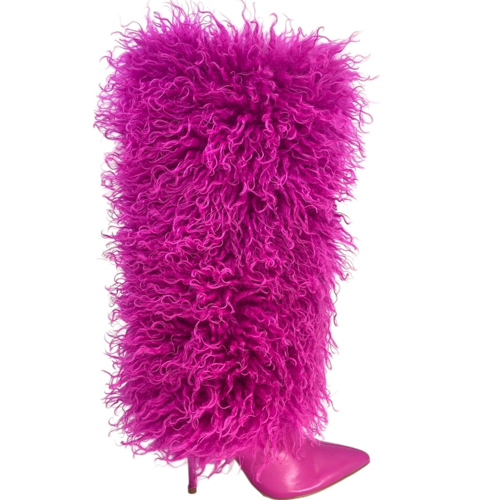 Faux Fur Boot 💕💕💕
